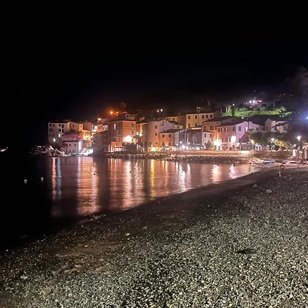 La Casina Di Checco Apartment *