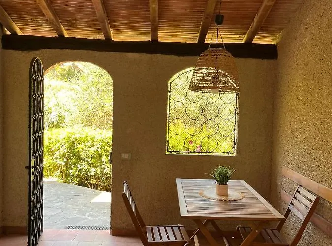 La Casina Di Checco شقة مارتْشانا مارينا